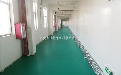 電（diàn）子車間通道做石塑片材地板